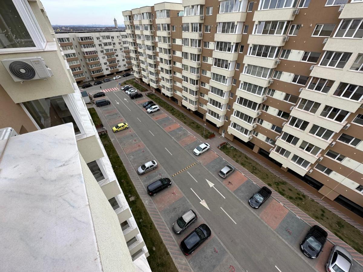 Apartament Lux Bacovia 2 Apartment Bacau Exterior photo